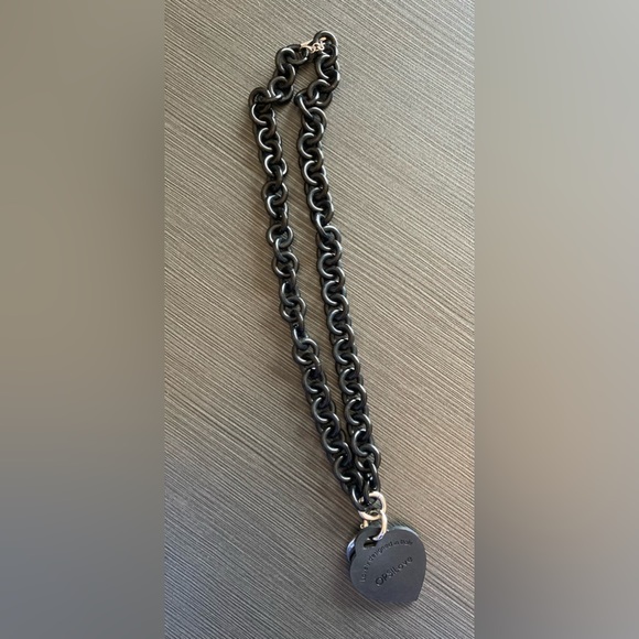 OPS Jewelry Black Heart Pendant Necklace - Picture 1 of 6